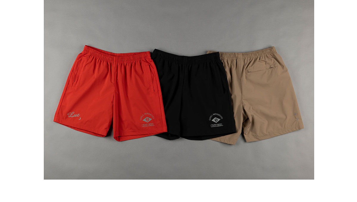 STRETCH TAFTA BAGGY SHORT PANTS 物撮り